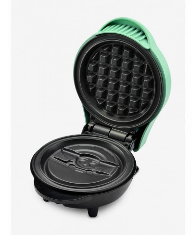 Star Wars The Mandalorian The Child Mini Waffle Maker $11.06 Merchandises